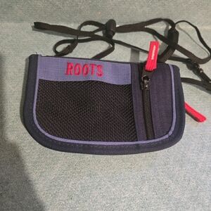 Roots Travel Crossbody Purse Bag Blue Unisex